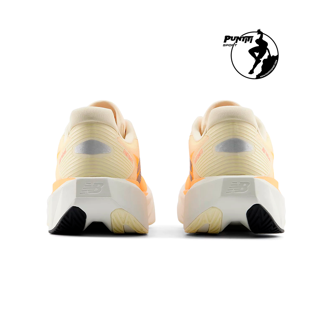 ZAPATILLAS NEW BALANCE FUELCELL REBEL V5 WOMEN - Imagen 3